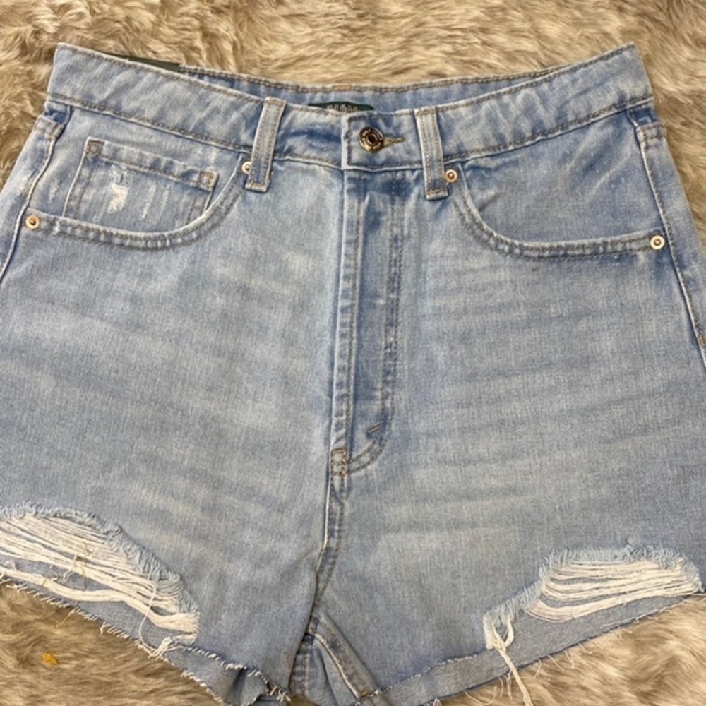 - Wild‎ fable size 8 Jean shorts high rise